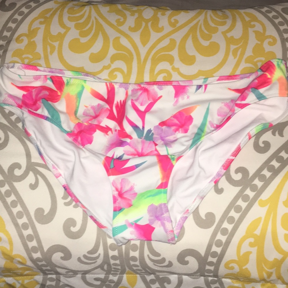 VS pink bikini bottom